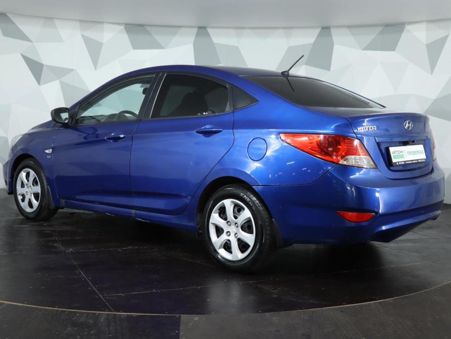 Hyundai Solaris I Москва  - изображение 7