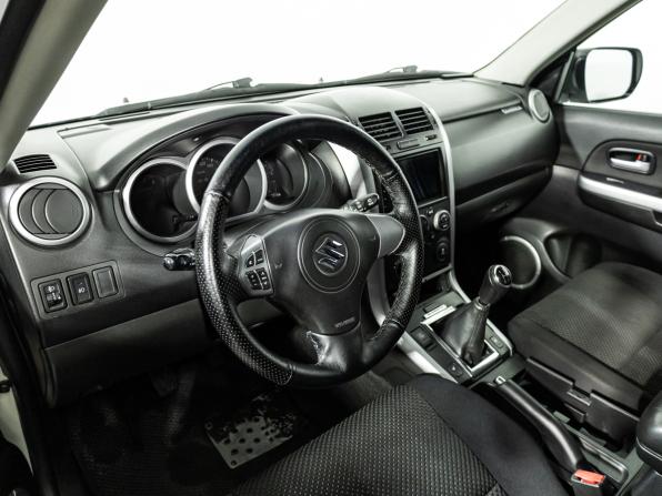 Suzuki Grand Vitara II Рестайлинг с пробегом 2011 года, цена 770 989 рублей, 243306 км, внедорожник, Автокод Объявления