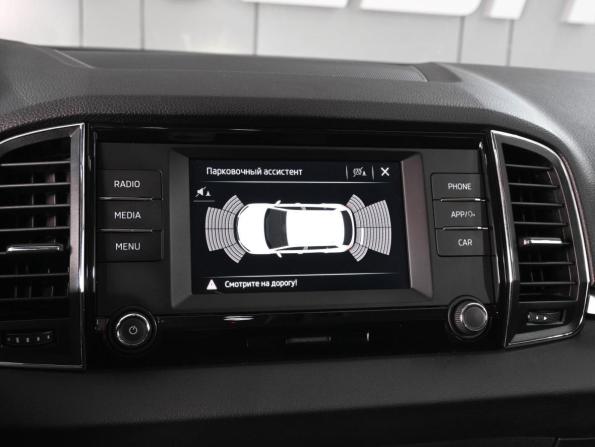 Skoda Karoq I с пробегом 2020 года, цена 2 499 000 рублей, 106891 км, внедорожник, Автокод Объявления