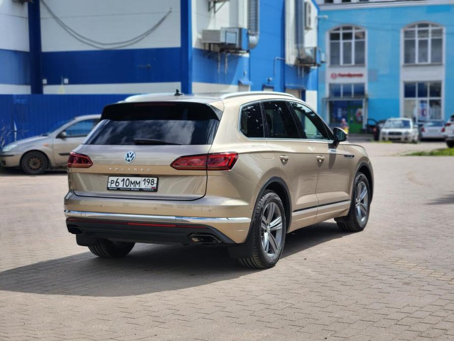 Volkswagen Touareg III Великий Новгород  - изображение 6