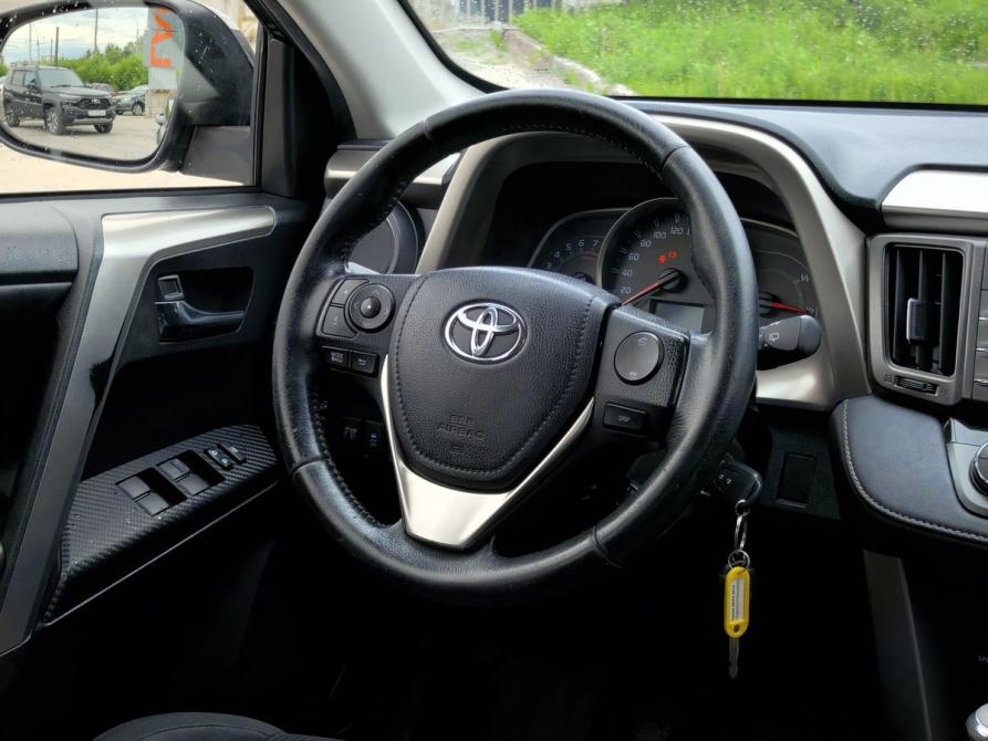 Toyota RAV4 IV (XA40) Мурманск  - изображение 11