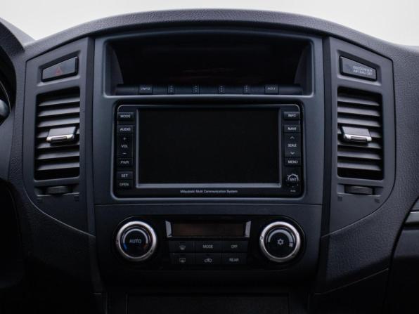 Mitsubishi Pajero IV Рестайлинг 1 с пробегом 2012 года, цена 2 198 000 рублей, 182376 км, внедорожник, Автокод Объявления