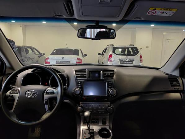 Toyota Highlander III (XU50) с пробегом 2013 года, цена 2 260 000 рублей, 236630 км, внедорожник, Автокод Объявления