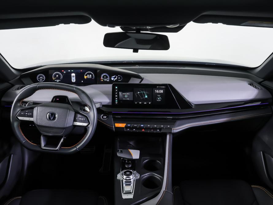 Changan UNI-V I Москва  - изображение 12