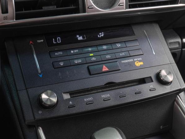 Lexus IS III с пробегом 2014 года, цена 2 235 000 рублей, 206524 км, седан, Автокод Объявления