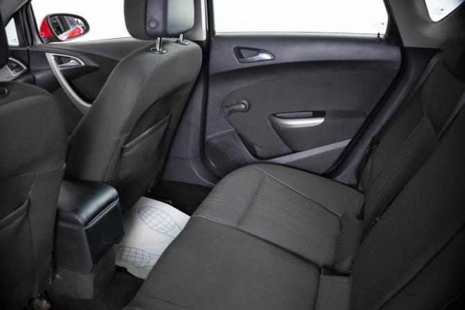 Opel Astra J с пробегом 2011 года, цена 749 000 рублей, 160000 км, хэтчбек, Автокод Объявления