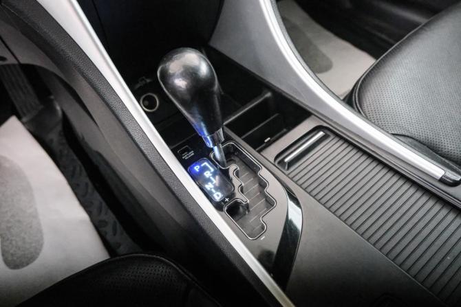Hyundai Sonata VI (YF) с пробегом 2011 года, цена 1 199 000 рублей, 220100 км, седан, Автокод Объявления