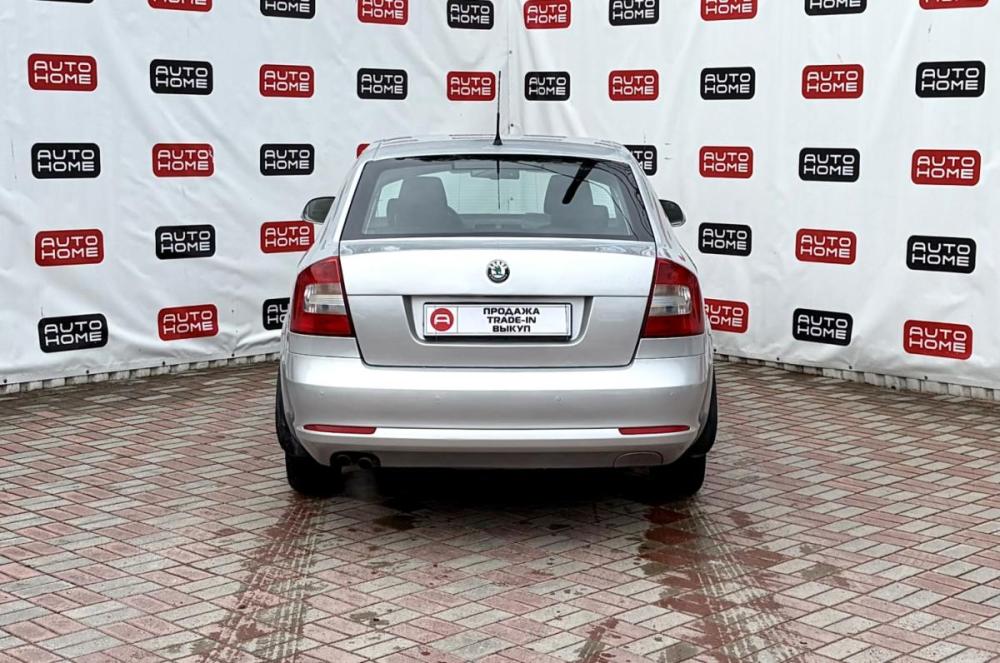 Skoda Octavia II (A5) Рестайлинг Санкт-Петербург  - изображение 5