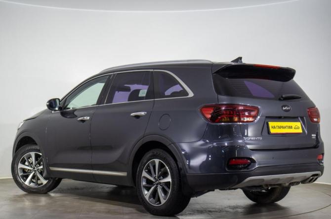 Kia Sorento III Prime Рестайлинг с пробегом 2017 года, цена 2 849 000 рублей, 104000 км, внедорожник, Автокод Объявления