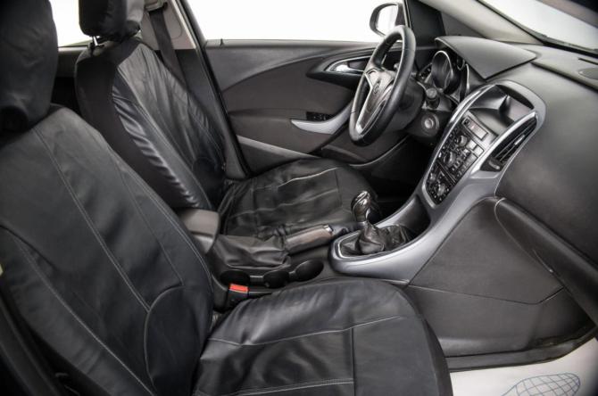 Opel Astra J Рестайлинг с пробегом 2013 года, цена 729 000 рублей, 152000 км, хэтчбек, Автокод Объявления