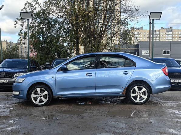 Skoda Rapid I с пробегом 2015 года, цена 749 000 рублей, 268000 км, лифтбек, Автокод Объявления