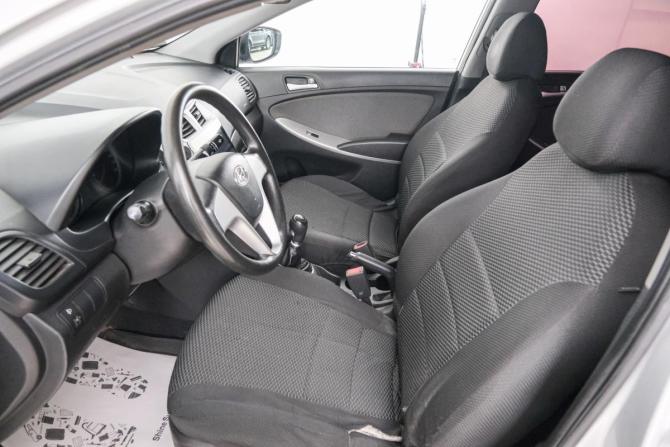 Hyundai Solaris I с пробегом 2012 года, цена 829 000 рублей, 98600 км, седан, Автокод Объявления