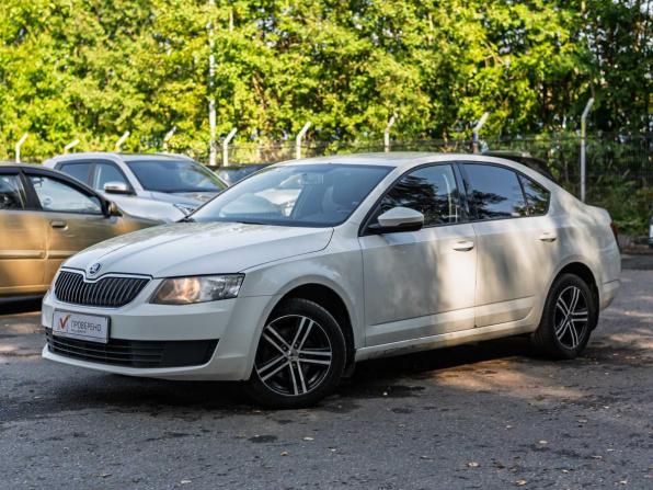 Skoda Octavia III (A7) с пробегом 2016 года, цена 850 000 рублей, 206582 км, лифтбек, Автокод Объявления