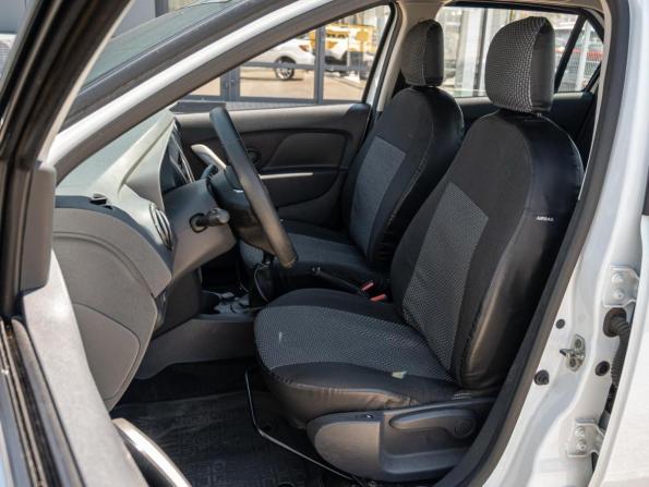 Renault Logan II Рестайлинг с пробегом 2022 года, цена 980 000 рублей, 109742 км, седан, Автокод Объявления