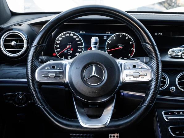 Mercedes-Benz E-Класс V (W213 S213 C238) с пробегом 2018 года, цена 2 998 000 рублей, 142571 км, седан, Автокод Объявления