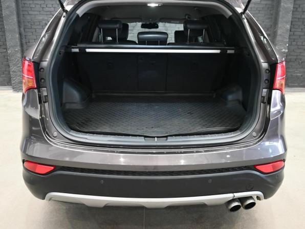 Hyundai Santa Fe III с пробегом 2013 года, цена 1 800 000 рублей, 183651 км, внедорожник, Автокод Объявления