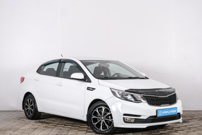Kia Rio III Рестайлинг с пробегом 2017 года, цена 1 159 000 рублей, 88400 км, седан, Автокод Объявления