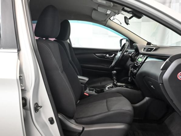Nissan Qashqai II с пробегом 2016 года, цена 1 200 000 рублей, 110849 км, внедорожник, Автокод Объявления