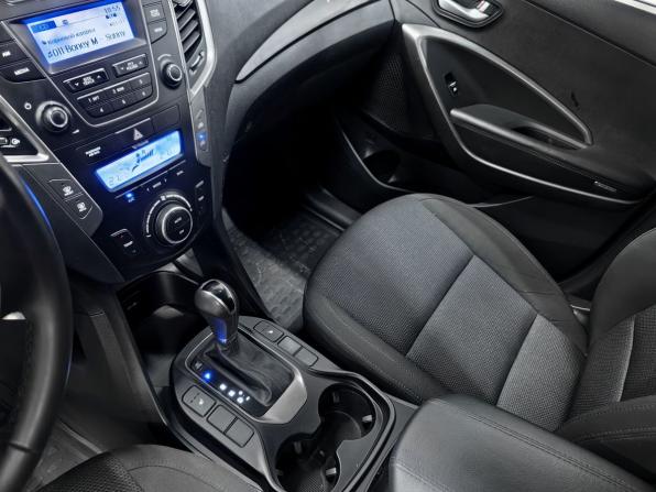 Hyundai Santa Fe III Рестайлинг с пробегом 2015 года, цена 2 200 000 рублей, 111456 км, внедорожник, Автокод Объявления