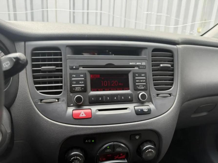 Kia Rio II Рестайлинг Ростов-на-Дону  - изображение 13