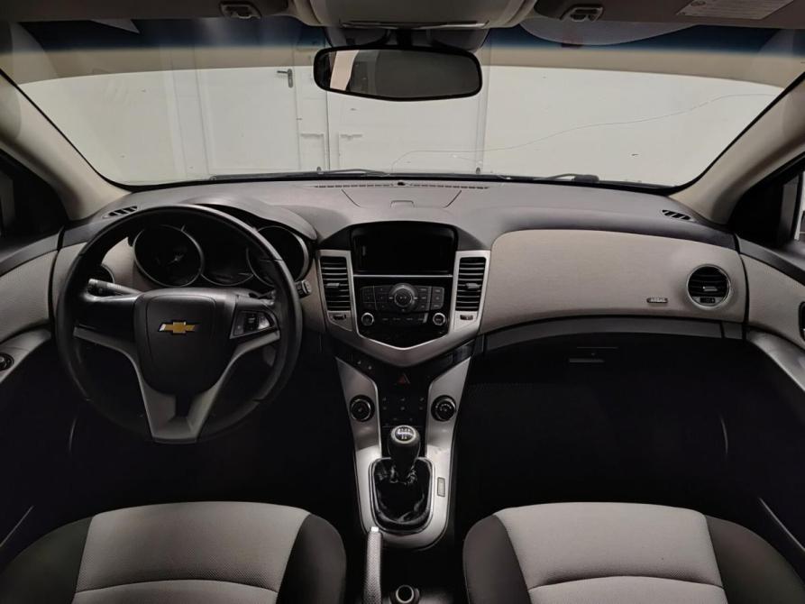 Chevrolet Cruze I Казань  - изображение 17