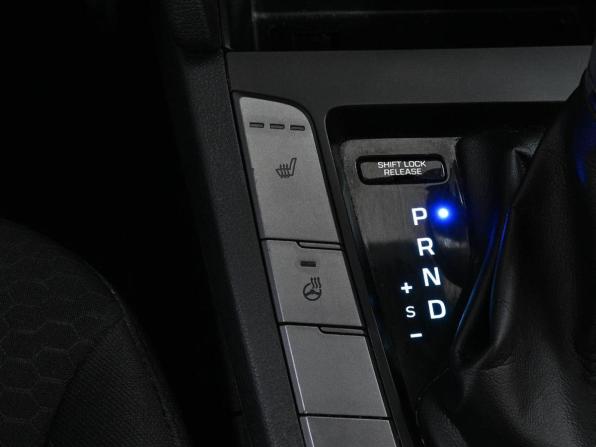 Hyundai Elantra VI (AD) Рестайлинг с пробегом 2019 года, цена 1 719 000 рублей, 98289 км, седан, Автокод Объявления