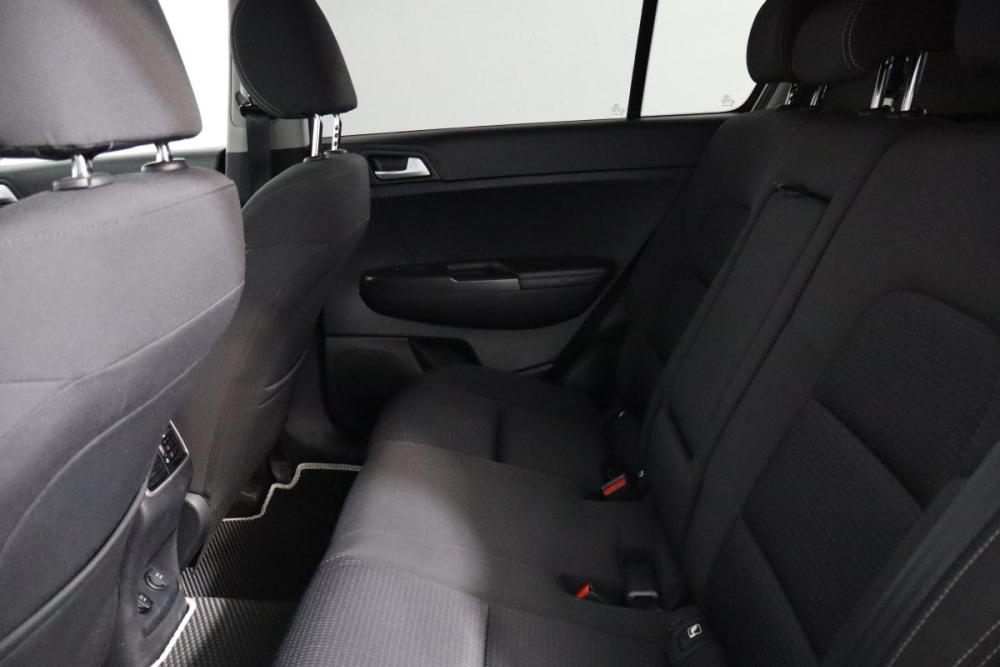 Kia Sportage IV Санкт-Петербург  - изображение 13