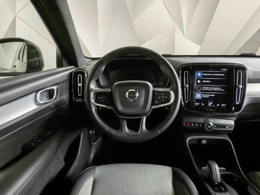 Volvo XC40 I Москва  - изображение 20