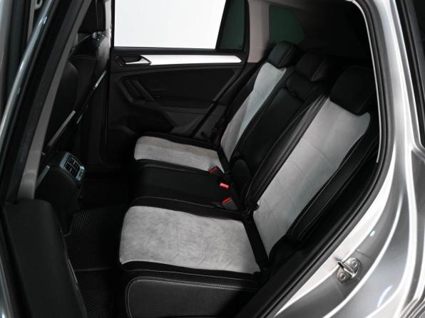 Volkswagen Tiguan II с пробегом 2017 года, цена 2 275 000 рублей, 198042 км, внедорожник, Автокод Объявления