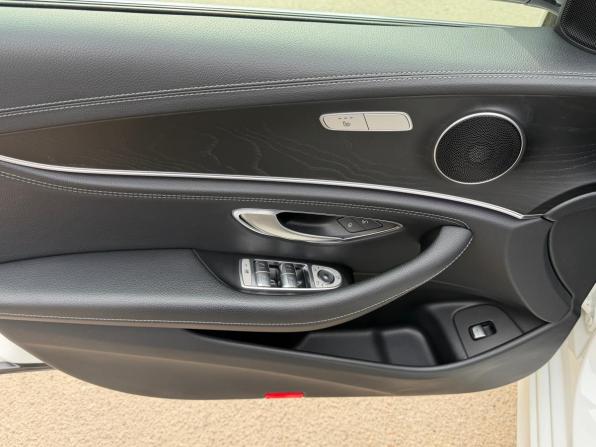 Mercedes-Benz E-Класс V (W213 S213 C238) Рестайлинг с пробегом 2021 года, цена 5 199 000 рублей, 46000 км, седан, Автокод Объявления