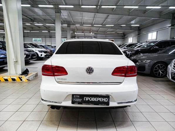 Volkswagen Passat B7 с пробегом 2013 года, цена 1 335 000 рублей, 233415 км, седан, Автокод Объявления