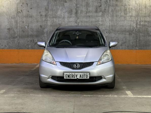 Honda Fit II с пробегом 2010 года, цена 790 000 рублей, 197754 км, хэтчбек, Автокод Объявления