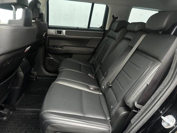 Hyundai Santa Fe V (MX5) с пробегом 2023 года, цена 5 570 000 рублей, 17625 км, внедорожник, Автокод Объявления