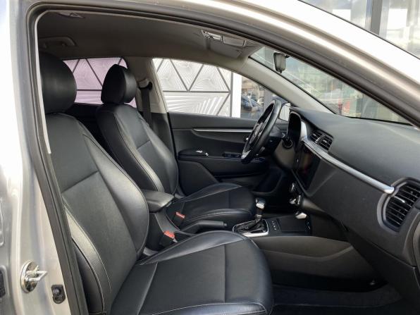 Kia Rio IV Рестайлинг с пробегом 2020 года, цена 1 229 000 рублей, 207605 км, хэтчбек, Автокод Объявления
