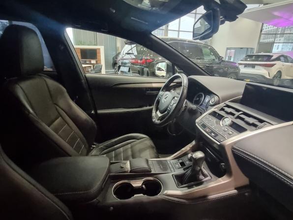 Lexus NX I Рестайлинг с пробегом 2020 года, цена 3 990 000 рублей, 56837 км, внедорожник, Автокод Объявления