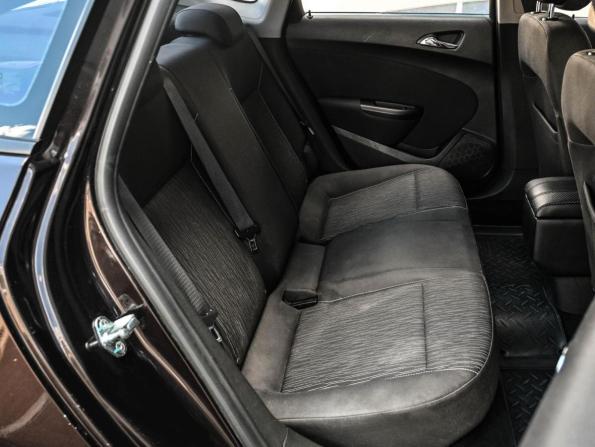 Opel Astra J Рестайлинг с пробегом 2013 года, цена 779 000 рублей, 158958 км, хэтчбек, Автокод Объявления