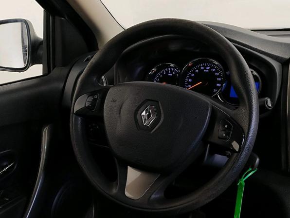 Renault Logan II с пробегом 2015 года, цена 649 000 рублей, 151504 км, седан, Автокод Объявления