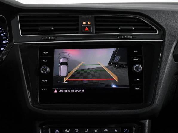 Volkswagen Tiguan II с пробегом 2018 года, цена 2 810 000 рублей, 130587 км, внедорожник, Автокод Объявления