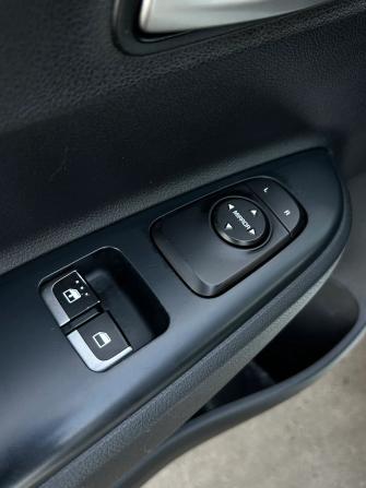 Kia Rio IV с пробегом 2018 года, цена 1 250 000 рублей, 76276 км, седан, Автокод Объявления