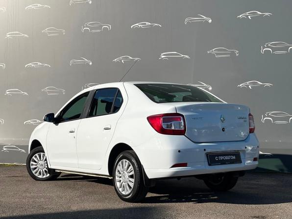 Renault Logan II с пробегом 2015 года, цена 859 700 рублей, 55956 км, седан, Автокод Объявления