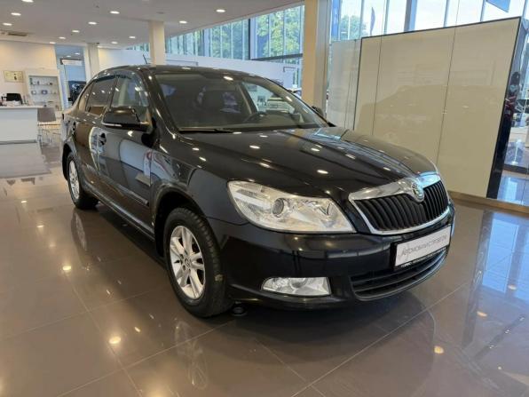 Skoda Octavia II (A5) Рестайлинг с пробегом 2013 года, цена 970 000 рублей, 99458 км, лифтбек, Автокод Объявления