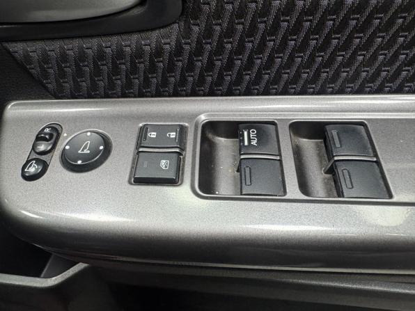 Honda Stepwgn V с пробегом 2016 года, цена 2 150 000 рублей, 169084 км, минивэн, Автокод Объявления