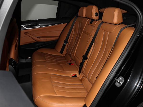 BMW 5 серии VII (G30/G31/G38) Рестайлинг с пробегом 2021 года, цена 4 999 000 рублей, 43250 км, седан, Автокод Объявления