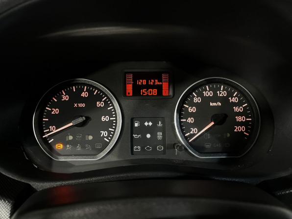 Renault Logan I Рестайлинг с пробегом 2013 года, цена 559 990 рублей, 128121 км, седан, Автокод Объявления
