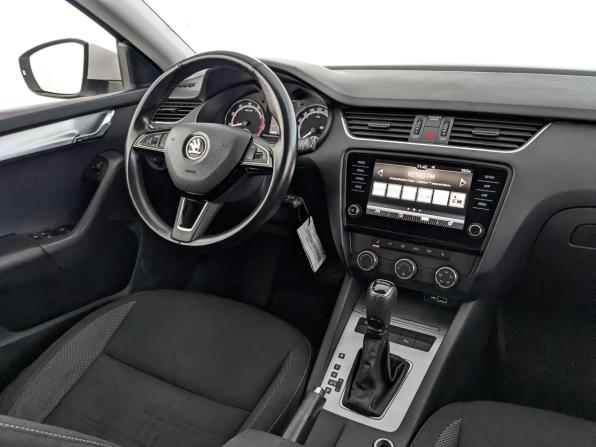 Skoda Octavia III (A7) Рестайлинг с пробегом 2020 года, цена 1 675 000 рублей, 130091 км, лифтбек, Автокод Объявления