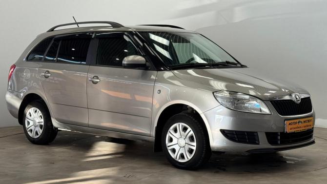 Skoda Fabia II Рестайлинг с пробегом 2014 года, цена 819 000 рублей, 136467 км, универсал, Автокод Объявления