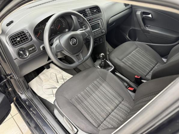 Volkswagen Polo V Рестайлинг с пробегом 2018 года, цена 790 000 рублей, 148099 км, седан, Автокод Объявления