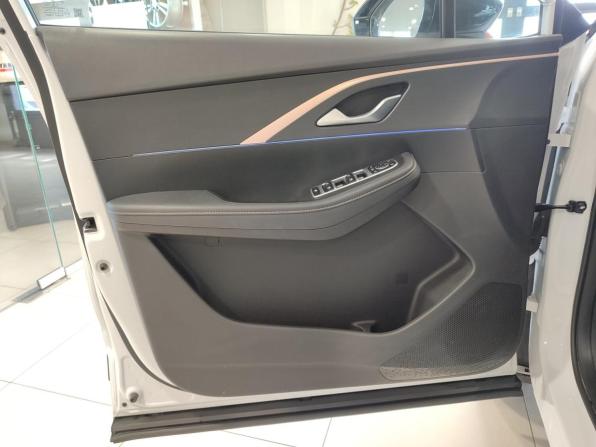 Omoda C5 I с пробегом 2023 года, цена 2 203 000 рублей, 13854 км, внедорожник, Автокод Объявления