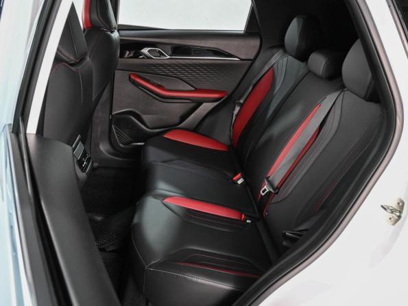 Geely Boyue Cool с пробегом 2023 года, цена 2 279 000 рублей, 39871 км, внедорожник, Автокод Объявления
