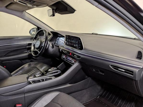 Hyundai Sonata VIII (DN8) с пробегом 2022 года, цена 2 450 000 рублей, 119008 км, седан, Автокод Объявления